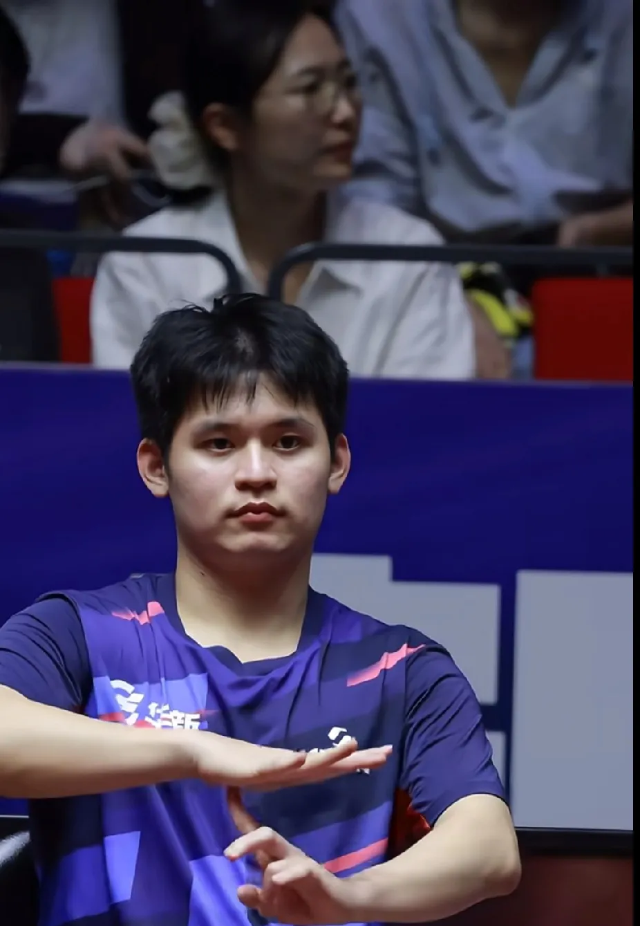 kaiyun官网中国拉力赛季后赛上演强强对话，粤西貔貅队翻盘川蜀灰熊队，战术调整见效；赛场纪律更严谨的简单介绍